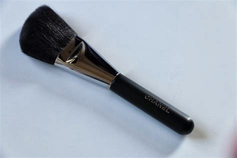 chanel angled powder brush 2 dupe